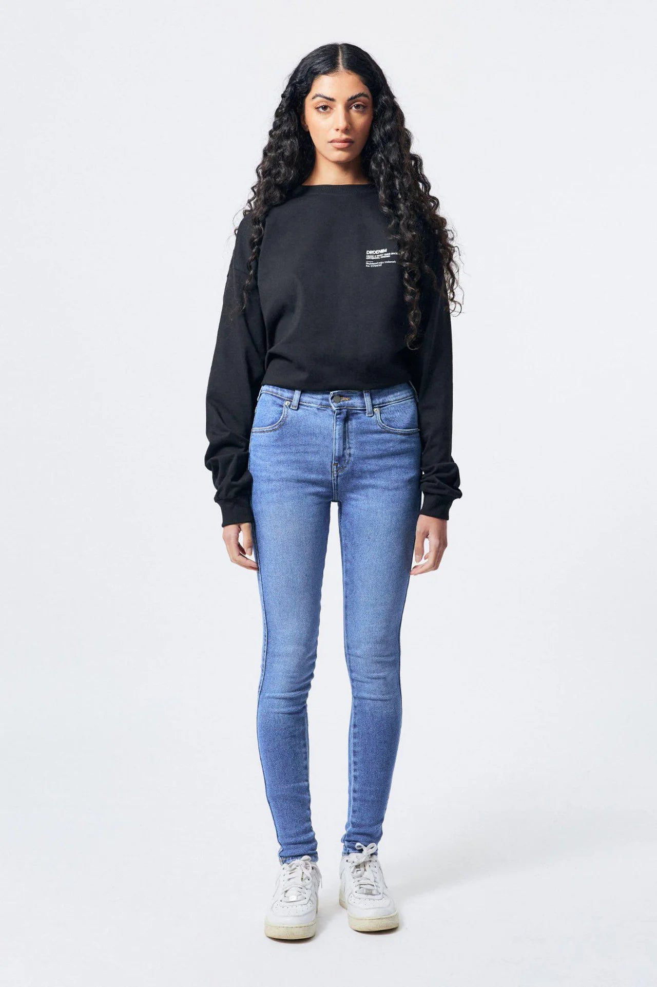 Lexy - Westcoast Sky Blue