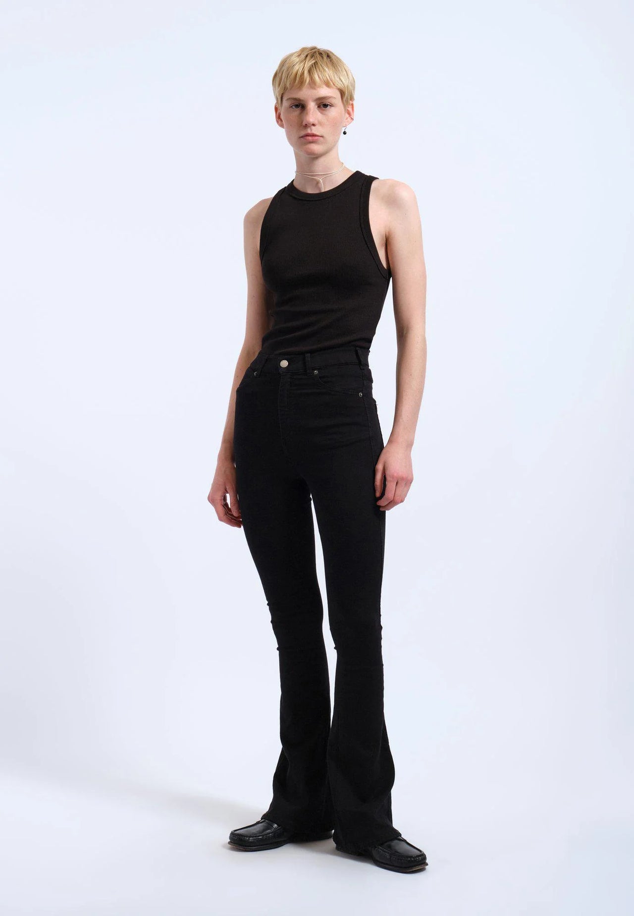 Moxy High Flare - Black