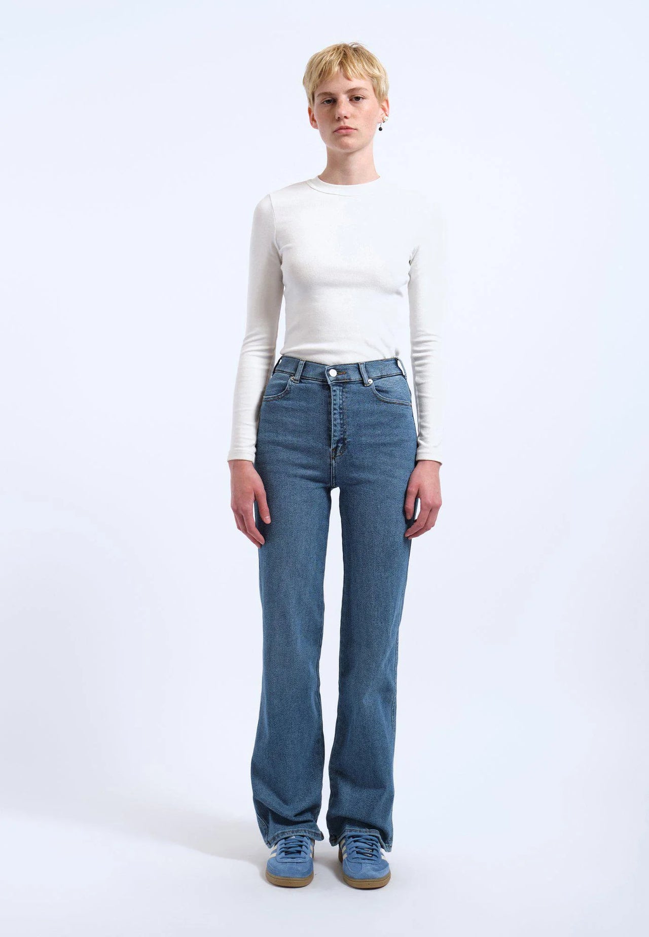 Moxy Straight - Cape Sky Worn Hem