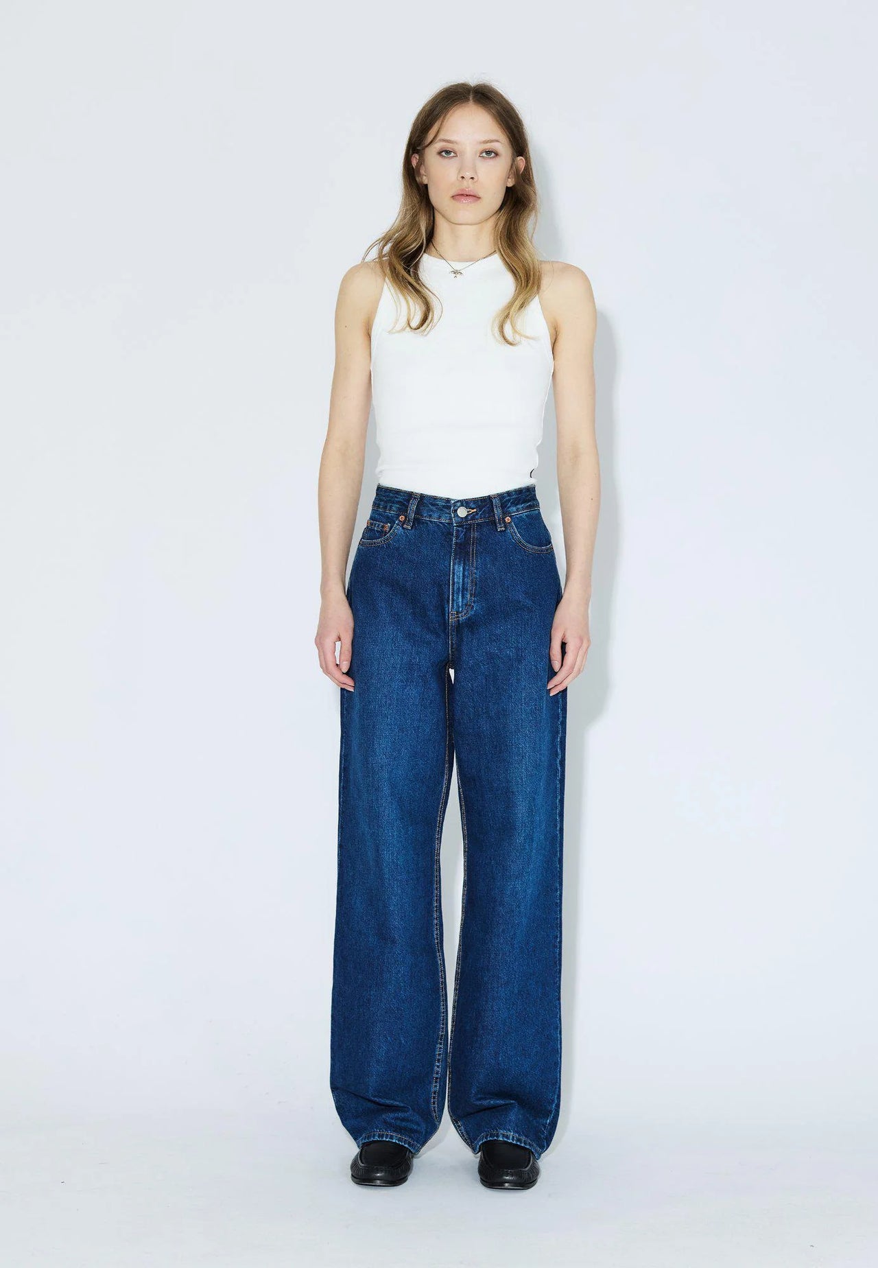 Donna - Haze Dark Shade