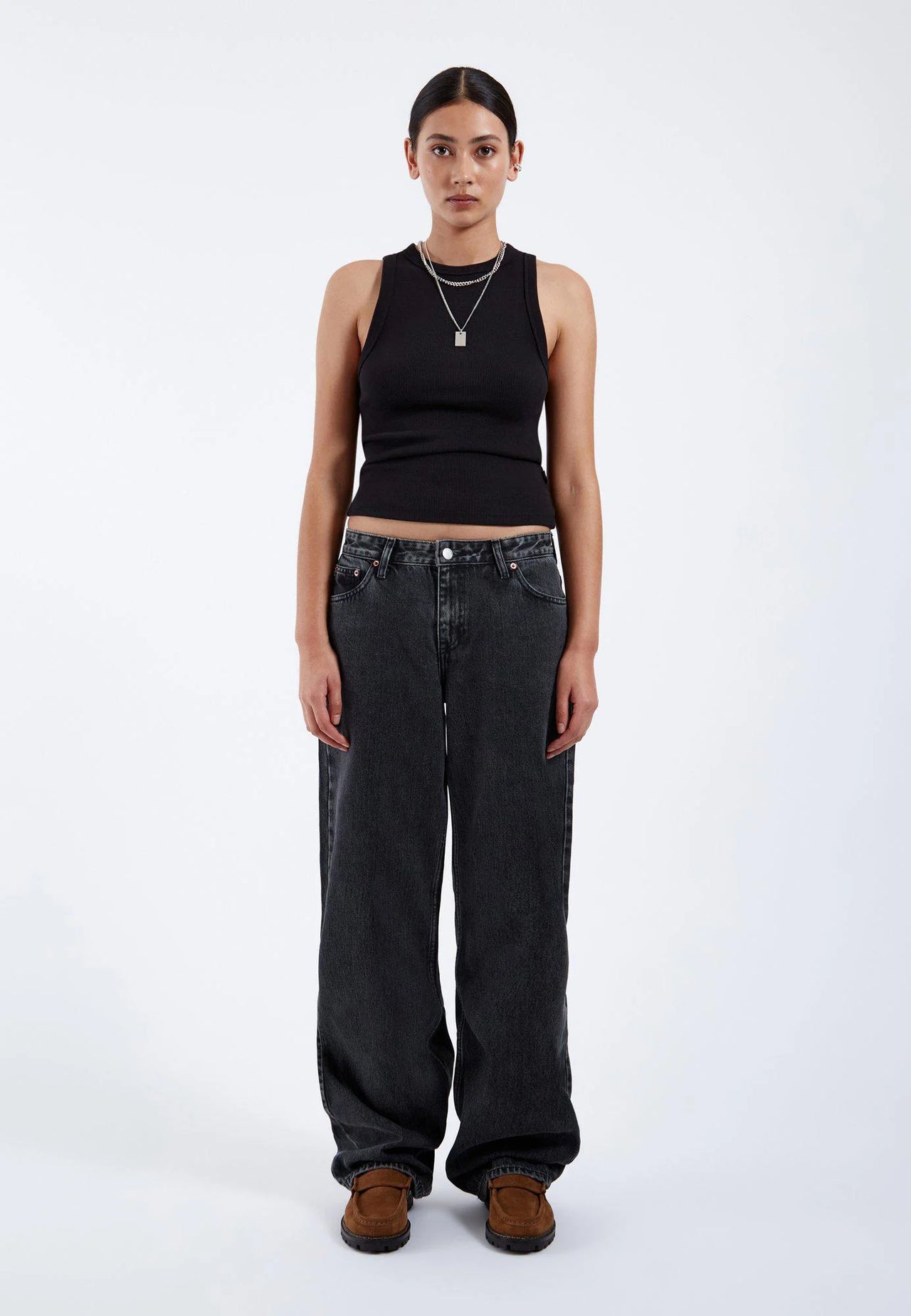 Hill Low Relaxed - Aged Black