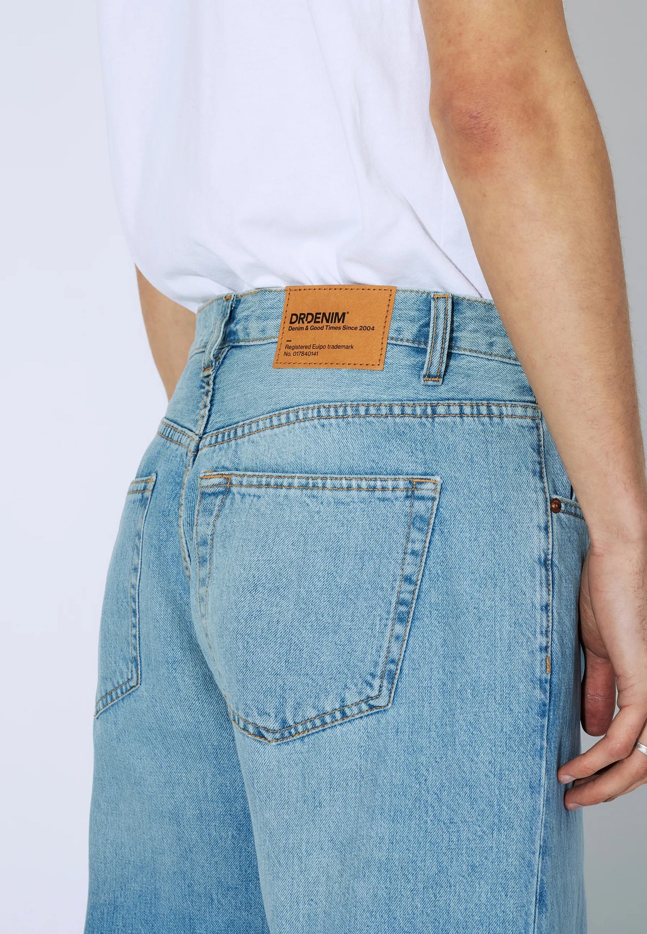 Cormac Baggy - Haze Light Used