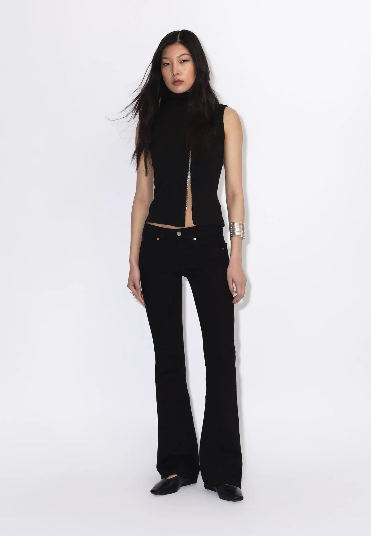Kily Low Bootcut - Solid black