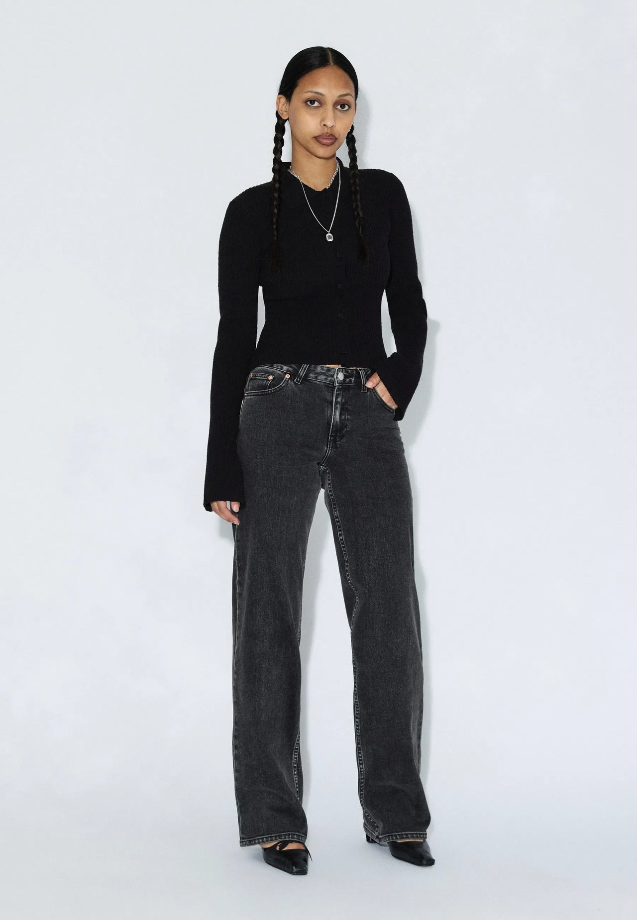 Addy Mid Straight - Tar Aged Black