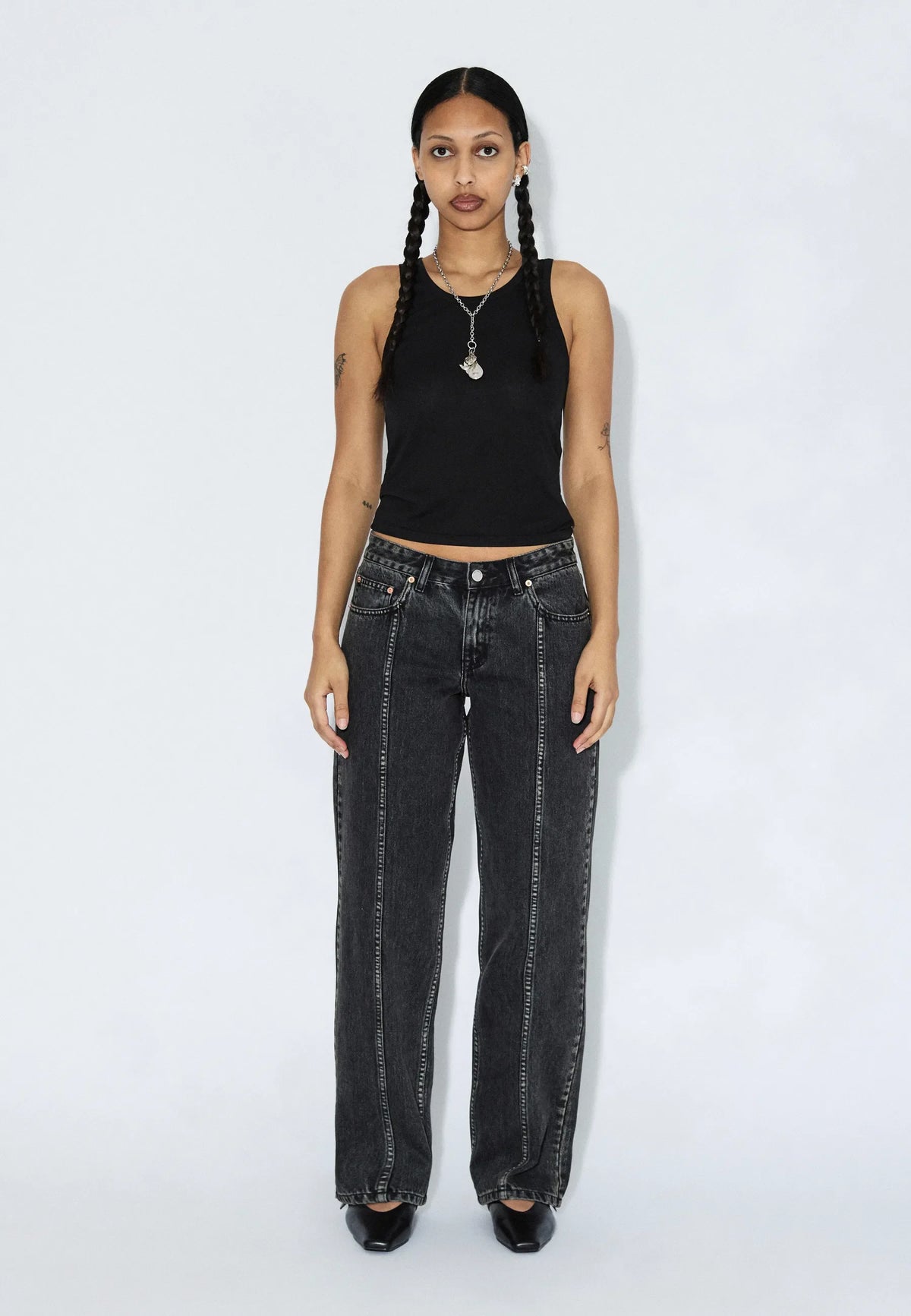 Nika Mid Straight Worker - Aged Black