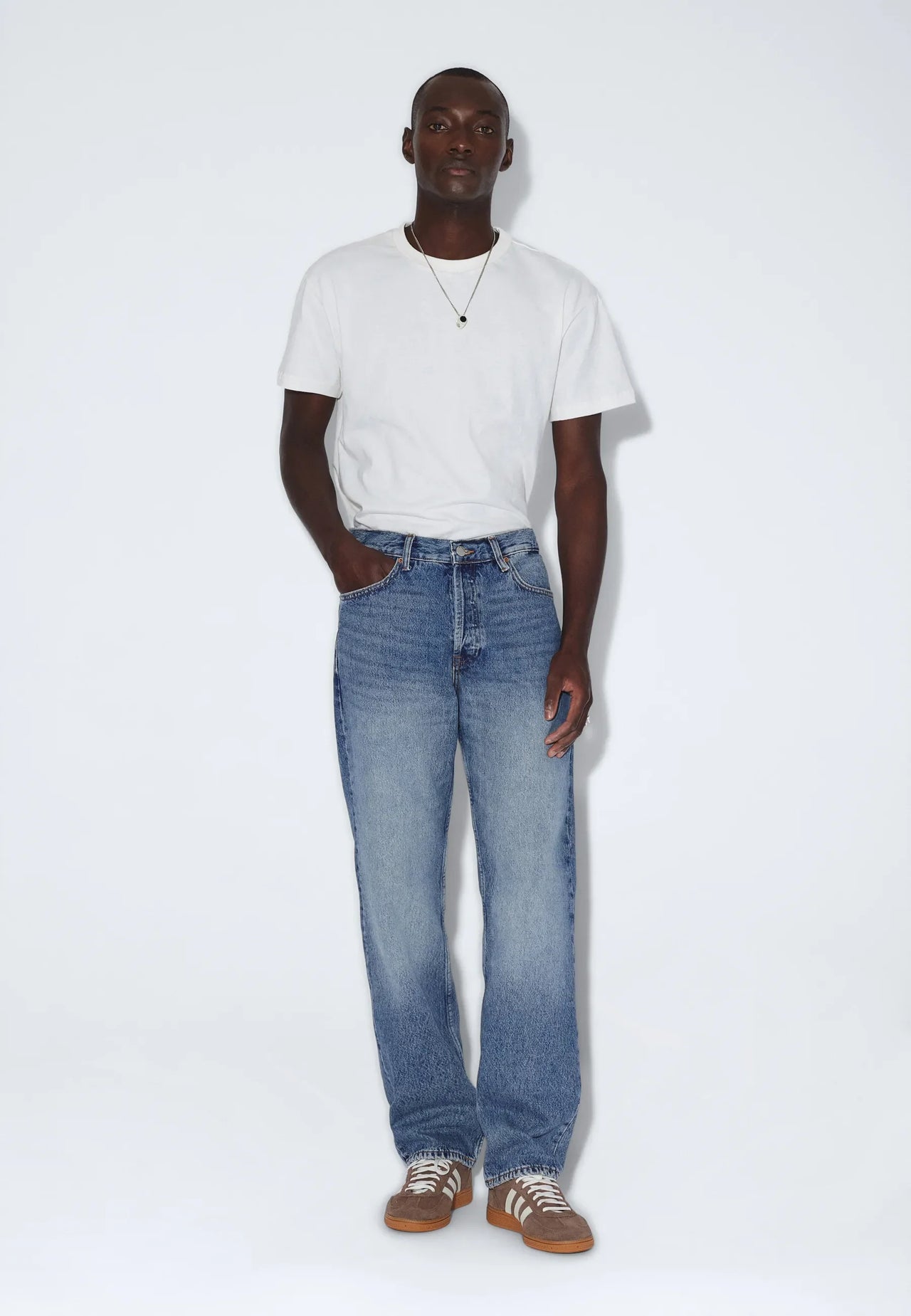 Dash Straight - Stream Sky Fade