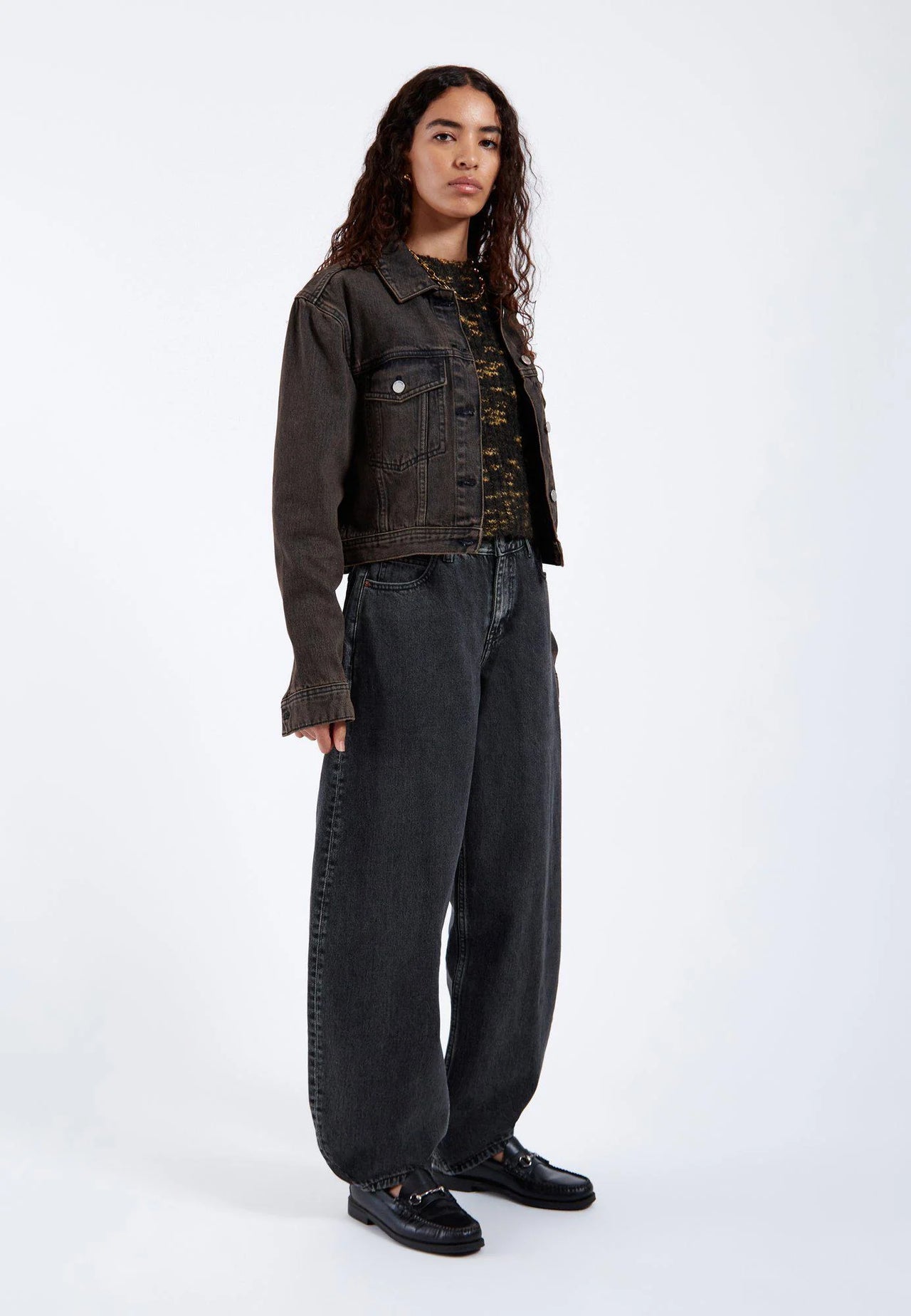 Nanci - Aged Black