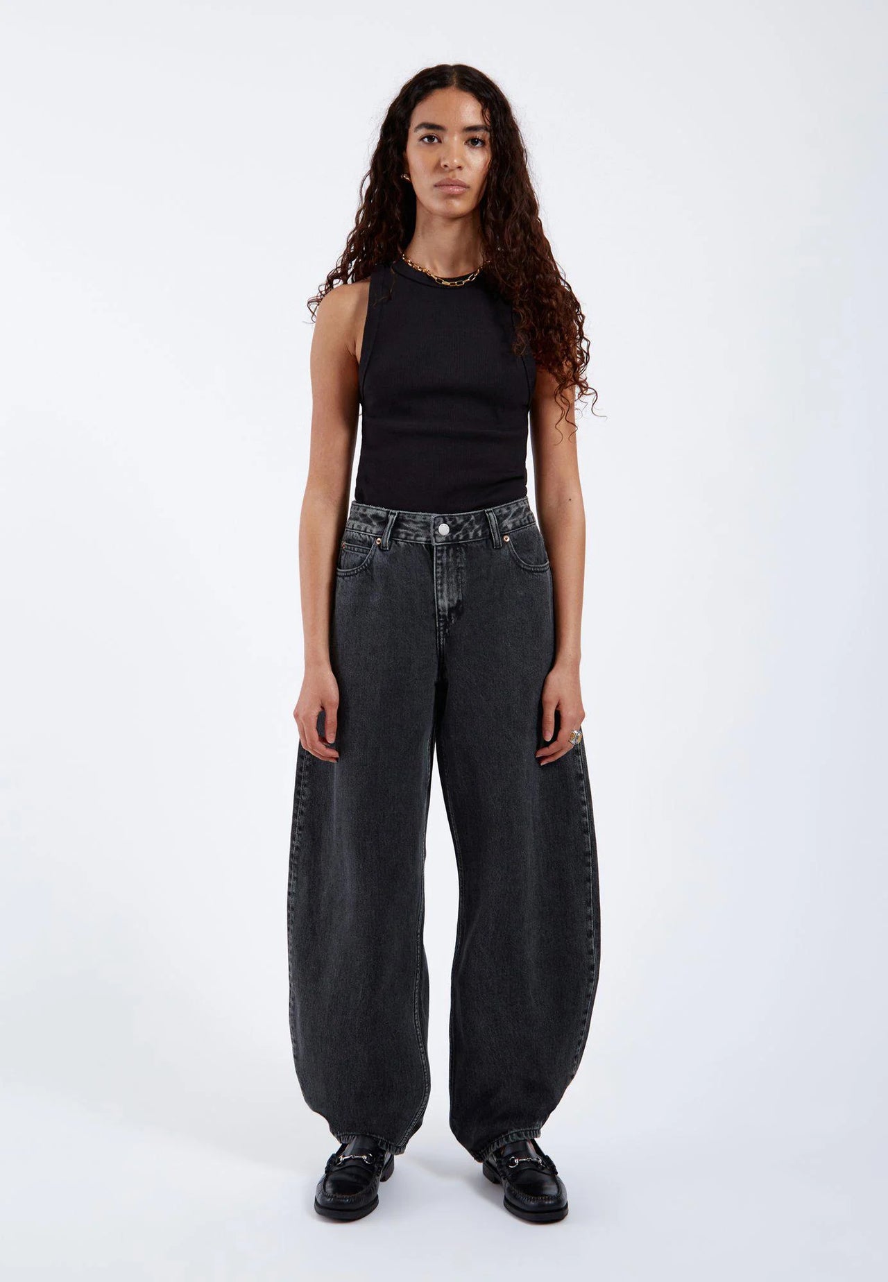 Nanci - Aged Black