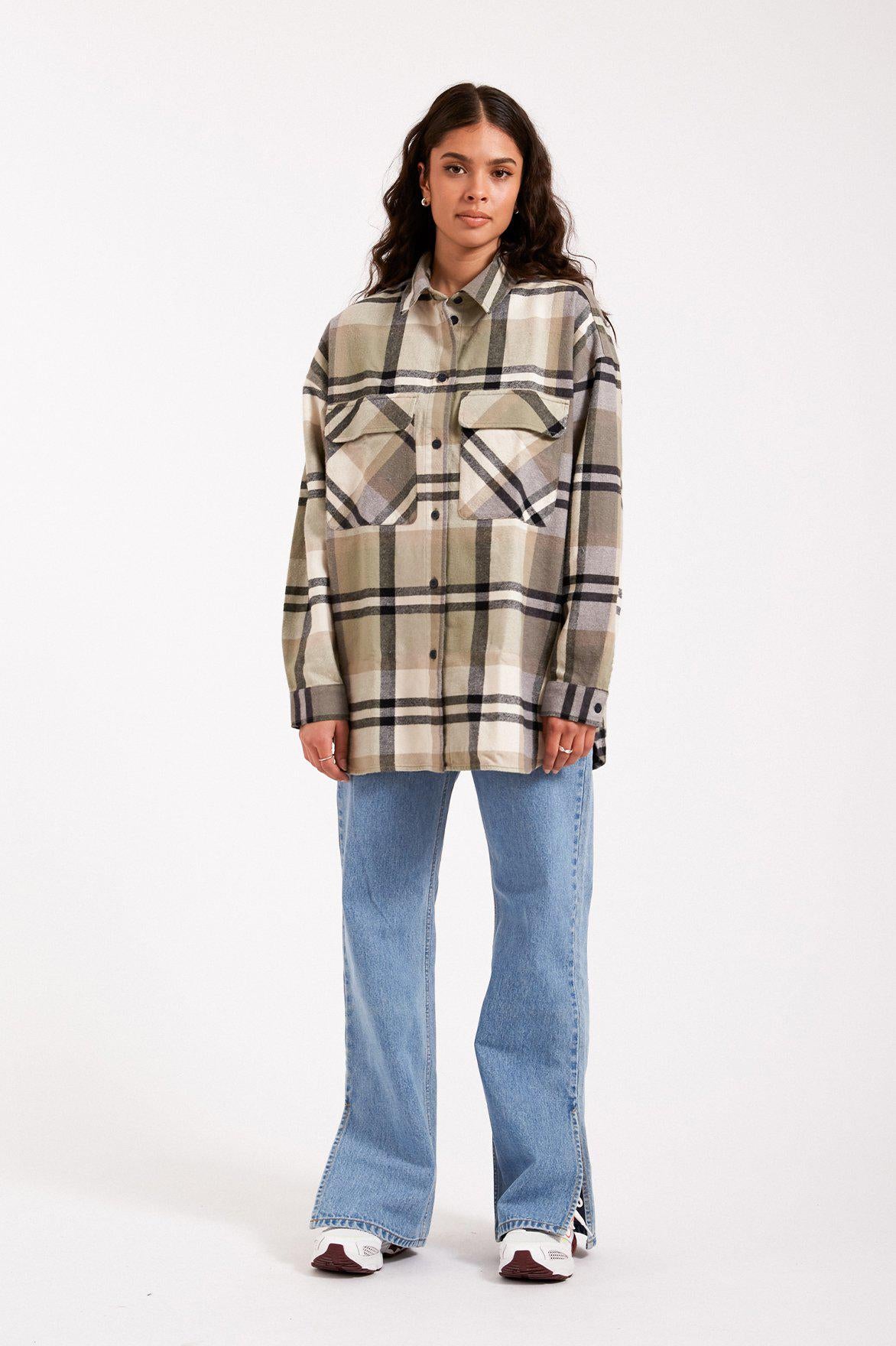 Echo Shoe Cut - Light Retro